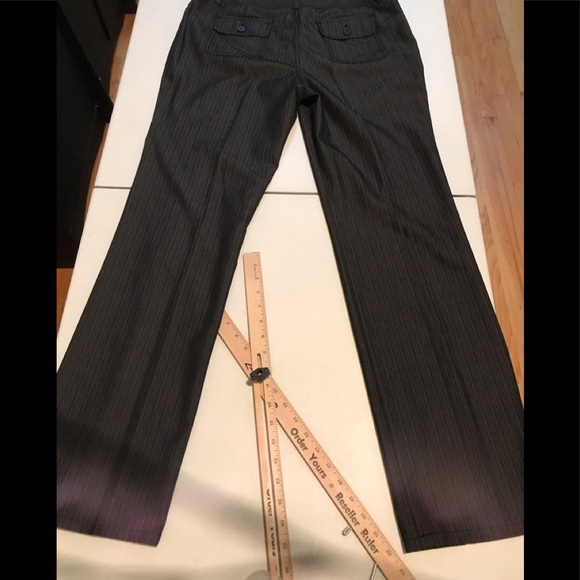 Kenneth Cole Reaction  size 12 high rise grey black pinstripe wide leg trousers - Picture 7 of 12